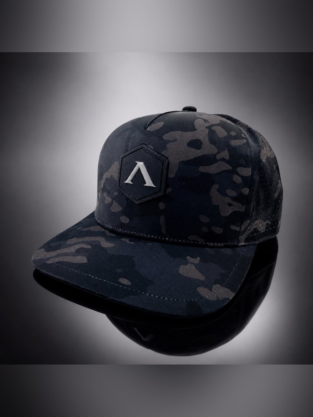 AVID Apex AVIDry Lite Black Multicam Snapback Performance Fishing Hat Cap NWT
